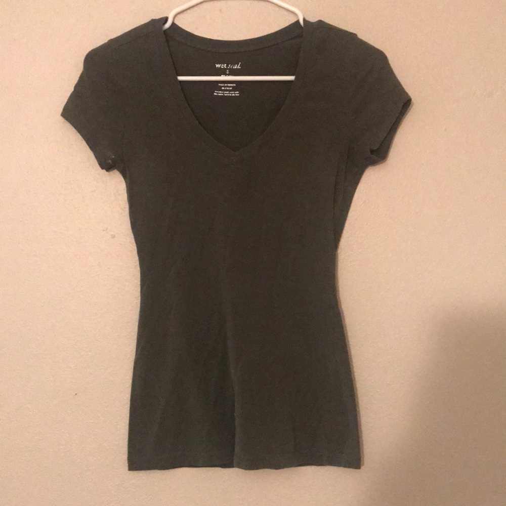 Fitted Top.